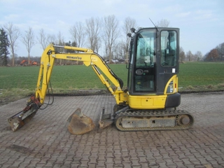 Komatsu PC 26MR-3
