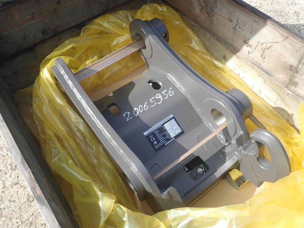 volvo-hydraulischer-schnellw,234b2acd-1.jpg