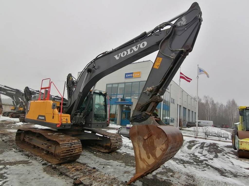 volvo-ec-220-e,874e18a2.jpg