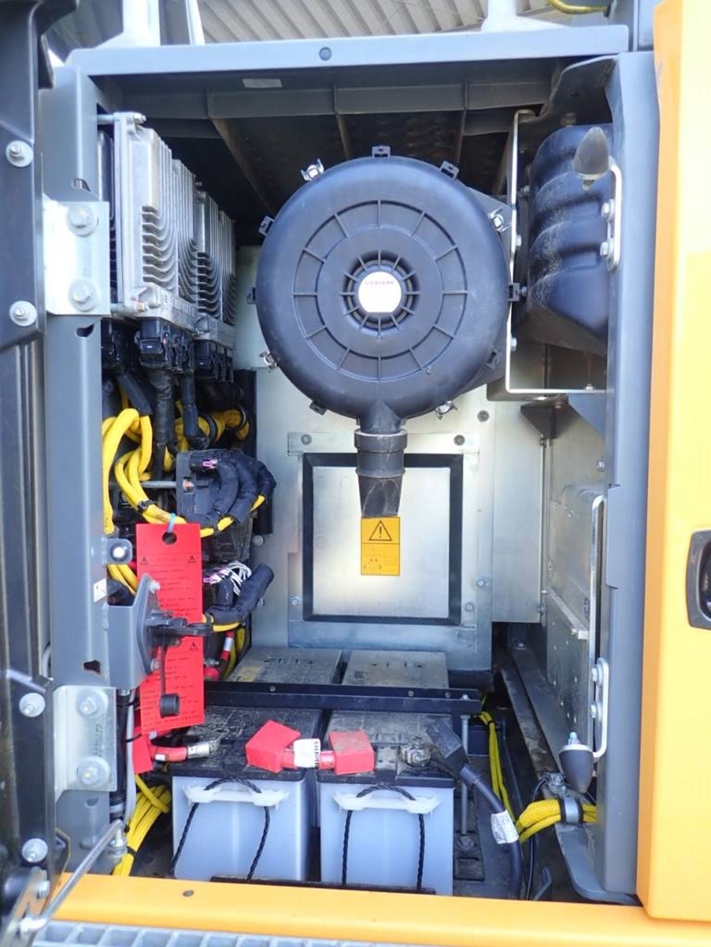 liebherr-r-922-lc,09cddb6b.jpg