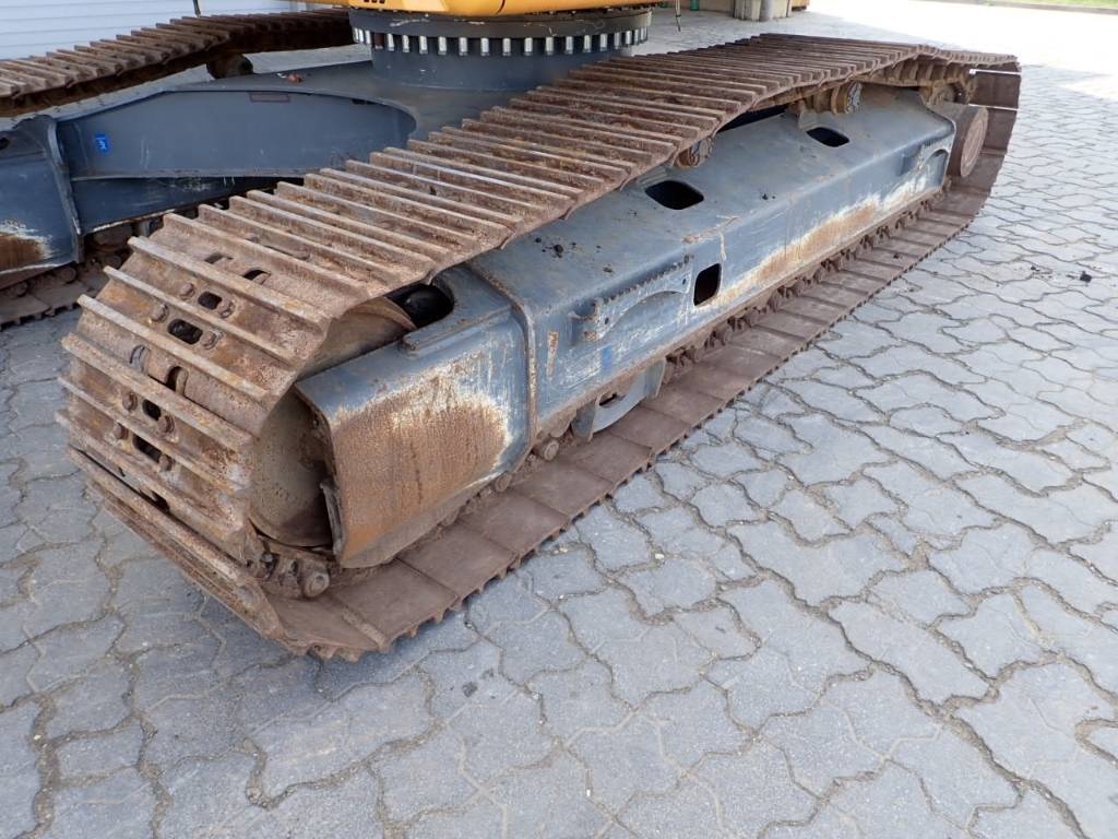 liebherr-r-922-lc,fc7c2c61.jpg
