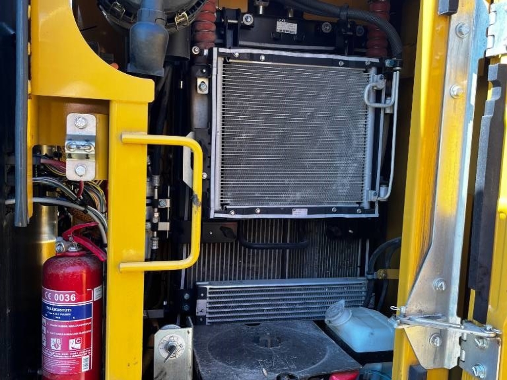 cat-312-e-l,8a03607a.jpg