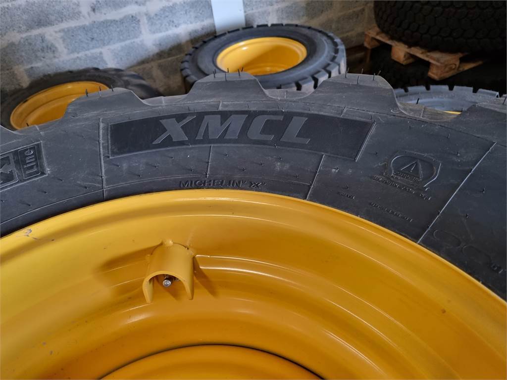 michelin-500-70-r2,vce-ud_sse10017816_4.jpg