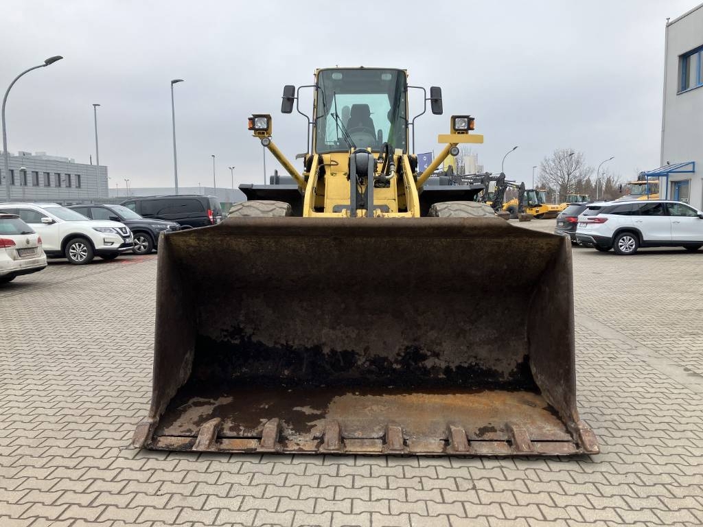 komatsu-wa-420,3fae4600.jpg