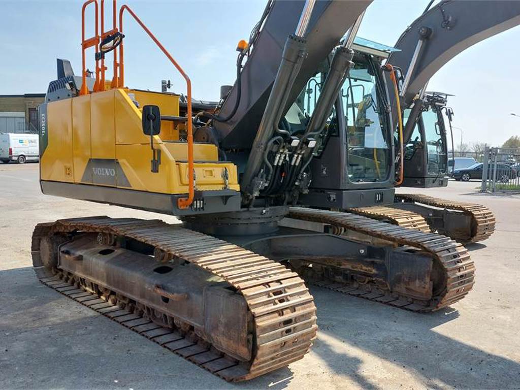 volvo-ec-d89f,ec250e_320134-ec250el320134(6).jpg