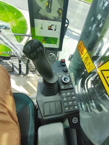 Volvo EC 230