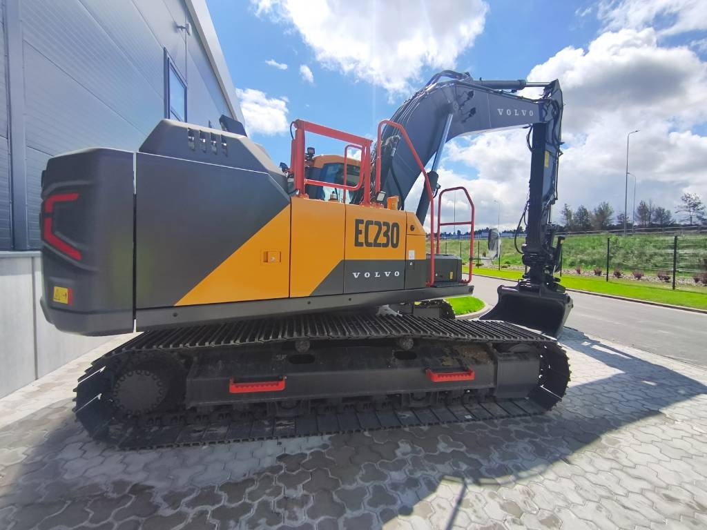 volvo-ec-230,56798c29.jpg