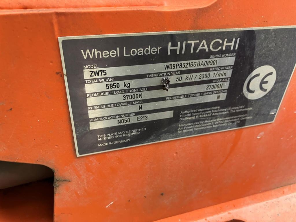 hitachi-zw-75,a8f9f33e-10.jpg